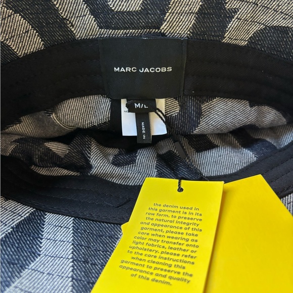 Marc Jacobs Unisex Denim Bucket Hat main image 10